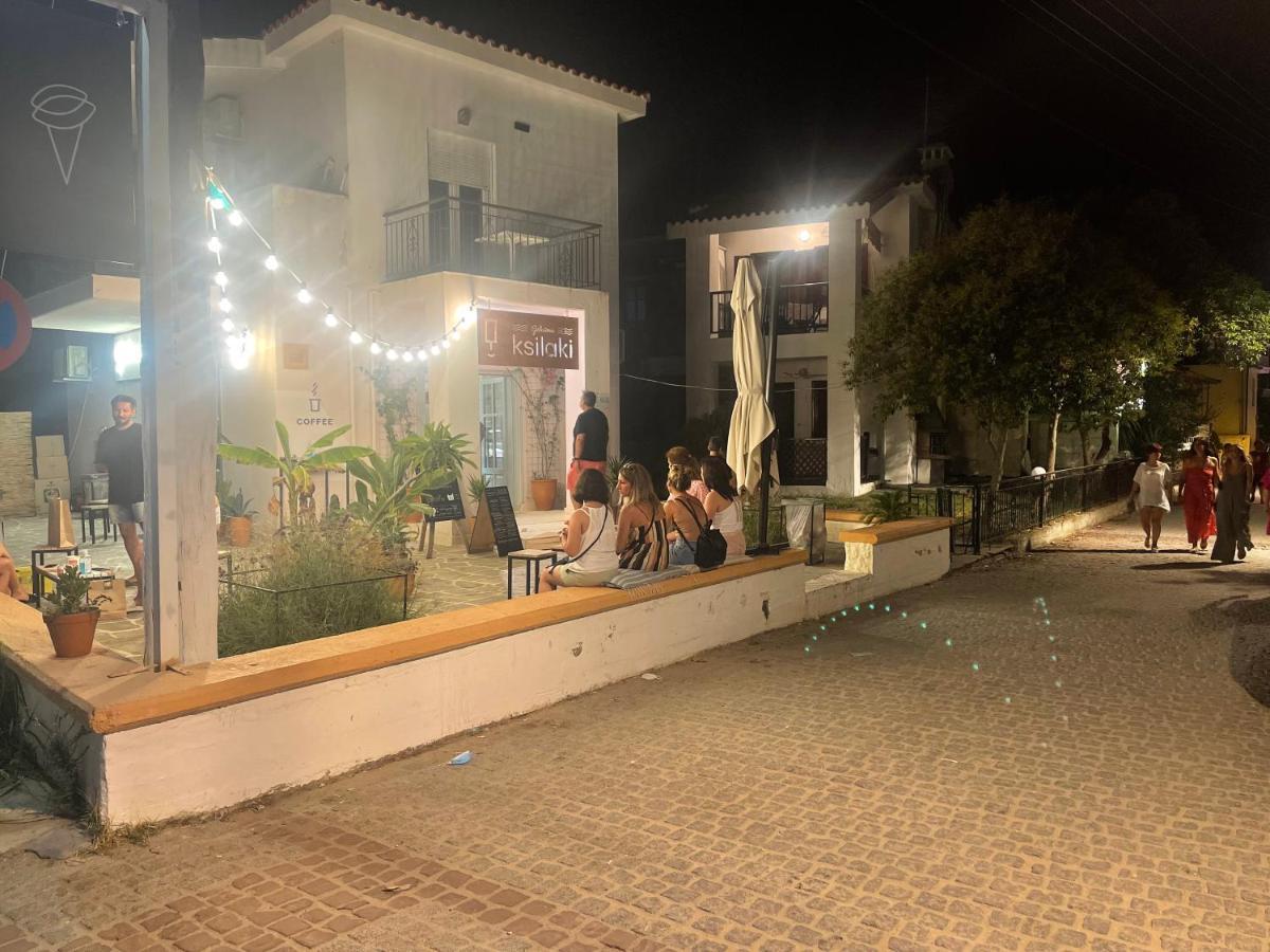 Nikiti Palataki Villa Bagian luar foto
