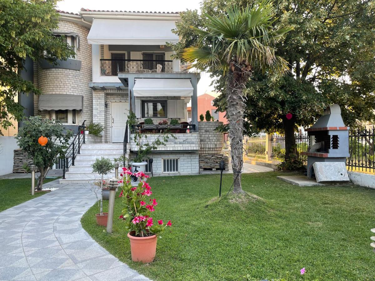 Nikiti Palataki Villa Bagian luar foto